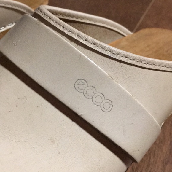 Clogs - Picture 4 of 4